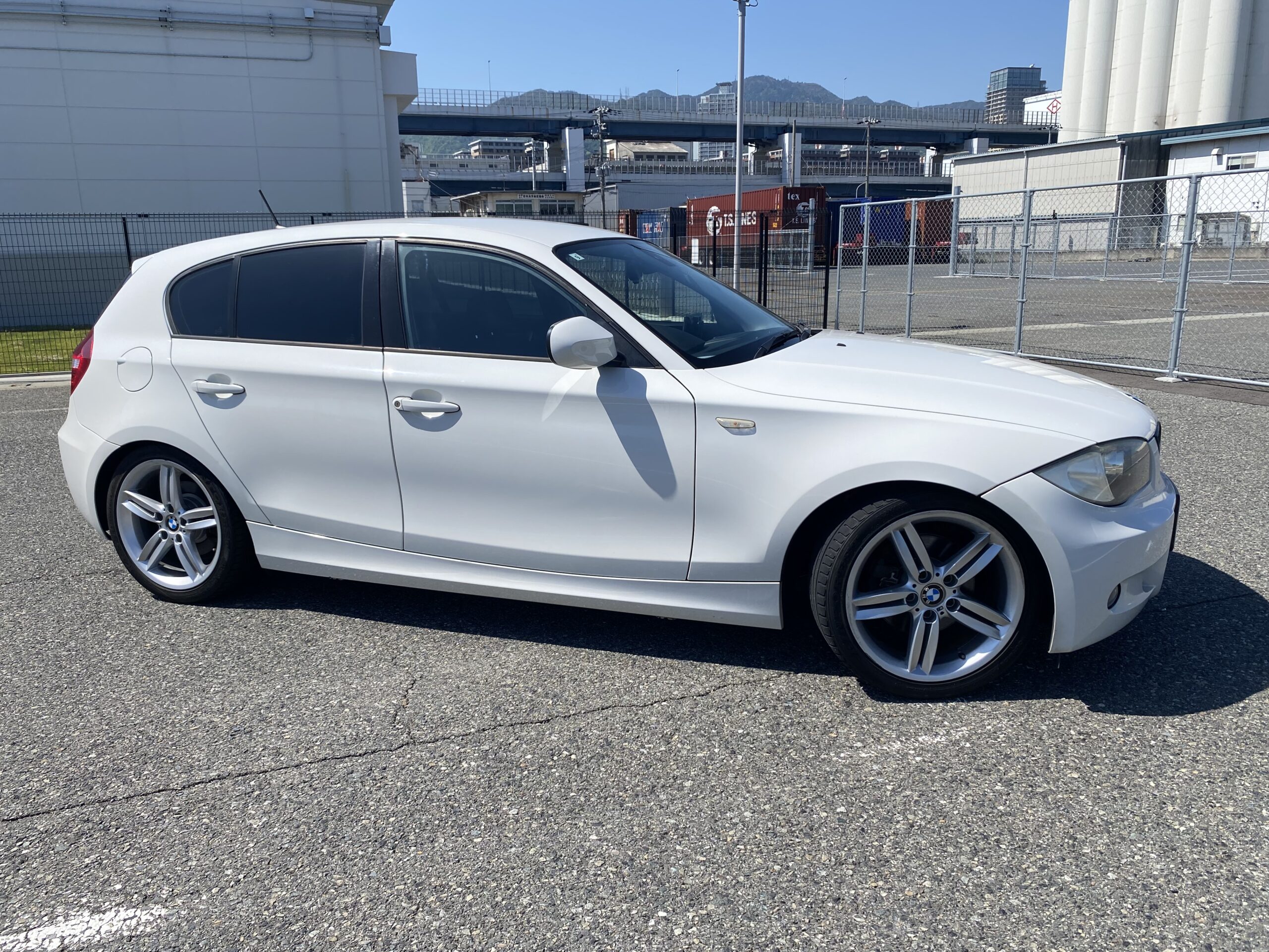 BMW 120i 外観サイド